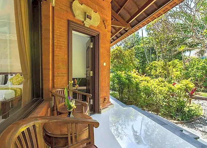Fantastic Deluxe With Pool Near * Legian (Bali)