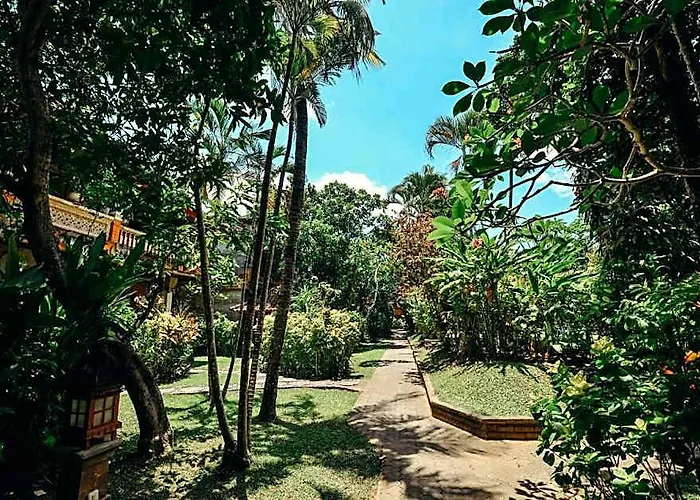 Residence Fantastic Deluxe With Pool Near Legian (Bali)